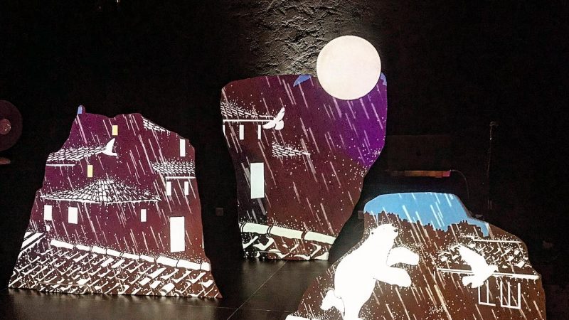 11-15:09:23_CASA VAVA_L'OURS ET LA LUNE