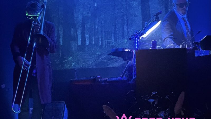 VALLEYS & PLAINS 27:09:24-04